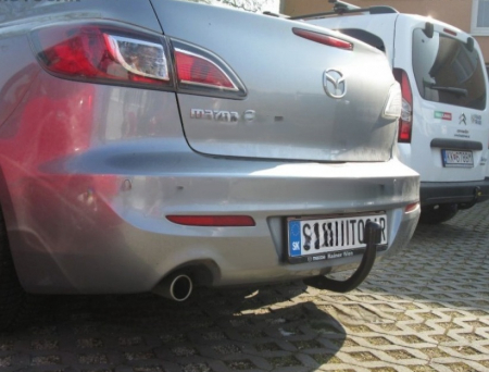 Carlig remorcare Mazda 3 sedan 2009 - 2013 demontabil automat vertical marca Autohak [6]