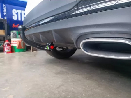 Carlig remorcare Mercedes A Class (W177) htb  2018 - prezent demontabil automat vertical [7]