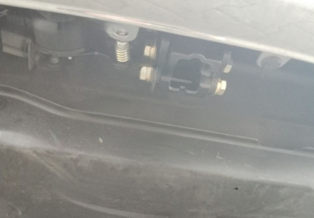 Carlig remorcare Mercedes CLS dupa 2010 demontabil automat vertical marca Autohak [6]