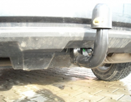 Carlig remorcare Mercedes GLK dupa 2008 demontabil automat vertical marca Autohak [7]