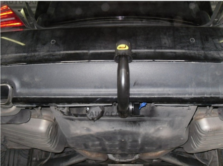 Carlig remorcare Mercedes S Class (W221) 2005 - 2013 demontabil automat vertical marca Autohak [9]