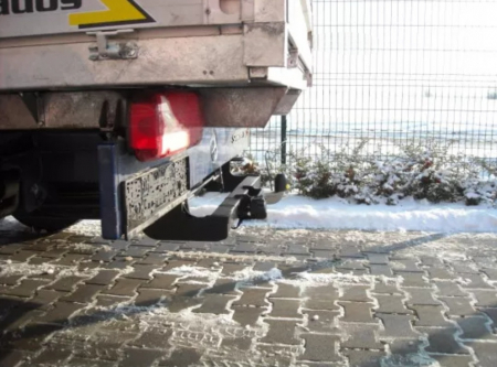 Carlig remorcare Mercedes Sprinter duba/platforma fara treapta punte simpla dupa 2006 marca Autohak [7]