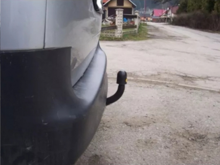 Carlig remorcare Mercedes Vaneo dupa 2002 marca Autohak [3]