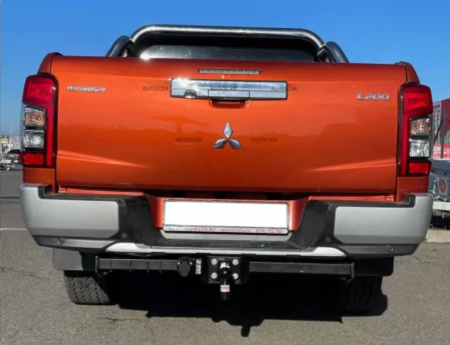Carlig remorcare Mitsubishi L200 fabricat dupa 09/2019 marca Autohak [1]