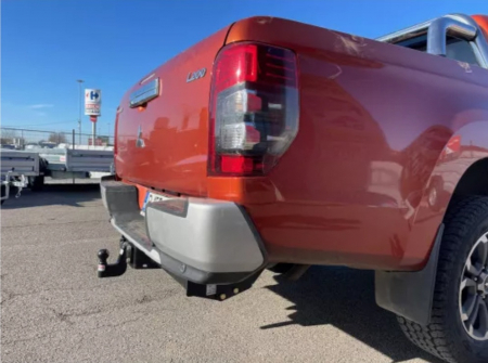 Carlig remorcare Mitsubishi L200 fabricat dupa 09/2019 marca Autohak [4]