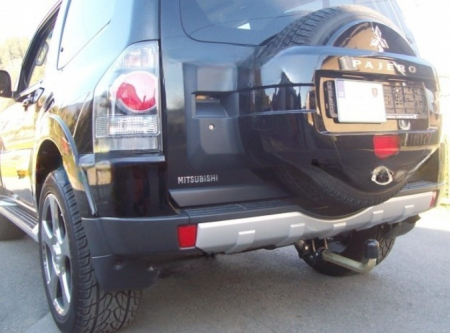 Carlig remorcare Mitsubishi Pajero 3/5 usi dupa 2007 demontabil automat cu maneta marca Autohak [5]