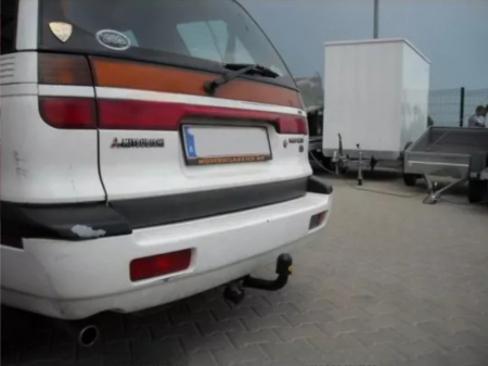 Carlig remorcare Mitsubishi Space Wagon fabricat intre 1992 - 1998 marca Autohak [5]