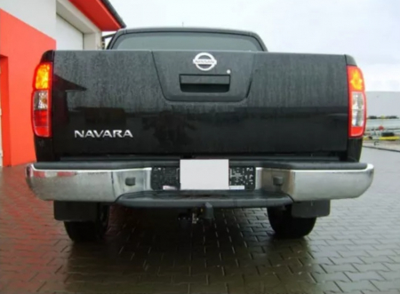 Carlig remorcare Nissan Navara cu scara fabricat intre 2005 - 2015 marca Autohak [2]