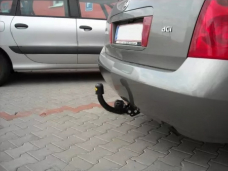 Carlig remorcare Nissan Primera combi dupa 2002 marca Autohak [4]