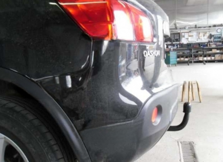 Carlig remorcare Nissan Qashqai J10 2006 - 2013 demontabil automat vertical marca Autohak [8]