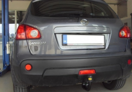 Carlig remorcare Nissan Qashqai J10 2006 - 2013 demontabil automat vertical marca Autohak [12]