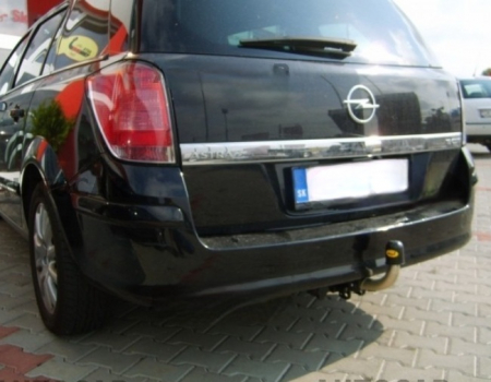 Carlig remorcare Opel Astra H combi 2004 - 2011 demontabil automat cu maneta marca Autohak [7]