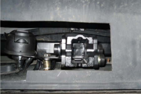 Carlig remorcare Opel Insignia 2008 - 2017 demontabil automat vertical marca Autohak [3]
