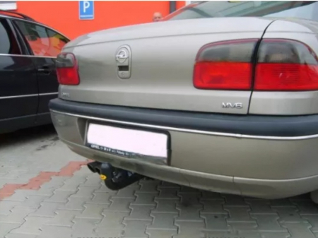 Carlig remorcare Opel Omega 4 usi fabricat intre 1994 - 2003 marca Autohak [1]