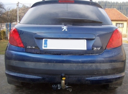 Carlig remorcare Peugeot 207 htb dupa 2006 demontabil automat cu maneta marca Autohak [2]