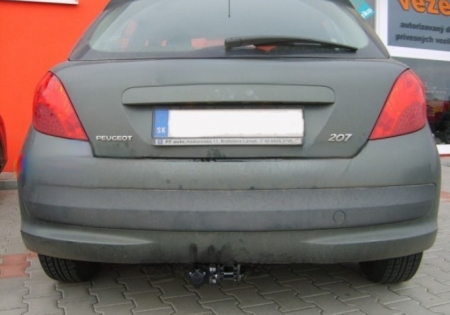 Carlig remorcare Peugeot 207 htb dupa 2006 demontabil automat cu maneta marca Autohak [3]