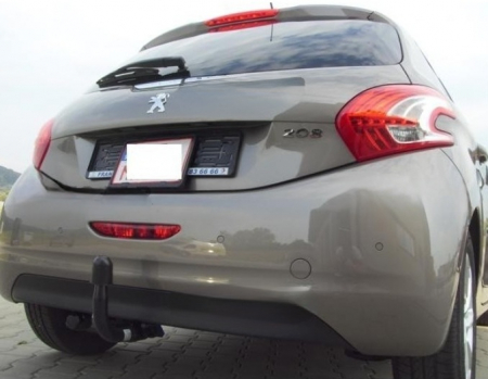 Carlig remorcare Peugeot 208 fabricat intre 2012 - 2019 demontabil automat vertical marca Autohak [4]