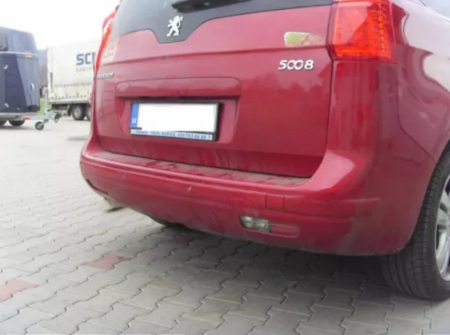 Carlig remorcare Peugeot 5008 suv 2009 - 2017 demontabil automat vertical marca Autohak [5]