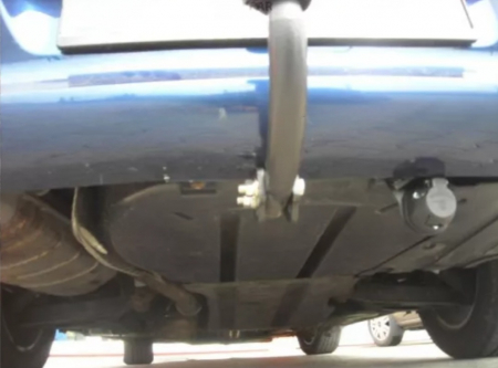 Carlig remorcare Peugeot 607 dupa 2001 marca Autohak [3]