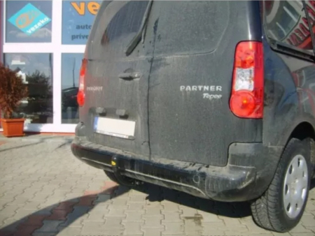 Carlig remorcare Peugeot Partner II dupa 2008 marca Autohak [3]