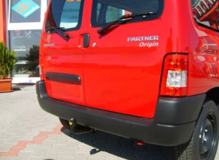 Carlig remorcare Peugeot Partner I 1997-2011 marca Autohak [4]