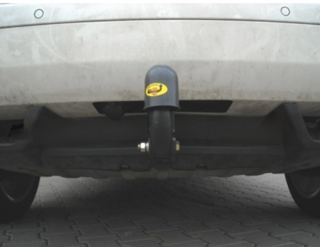 Carlig remorcare Porshe Cayenne dupa 2002 marca Autohak [3]