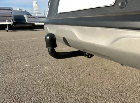 Carlig remorcare Renault Arkana fabricat dupa 2021 marca Autohak [6]