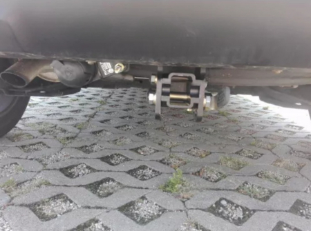Carlig remorcare Renault Captur 2013 - 2019 demontabil automat cu maneta marca Autohak [6]