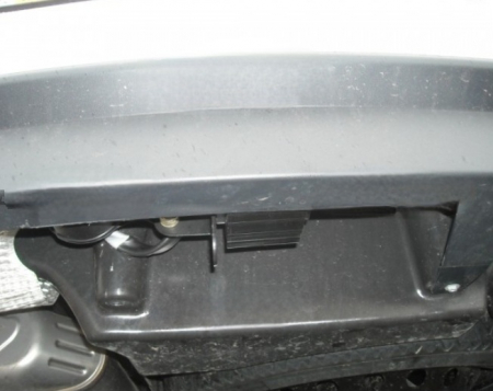 Carlig remorcare Renault Grand Scenic 2009 - 2017 demontabil automat vertical marca Autohak [3]