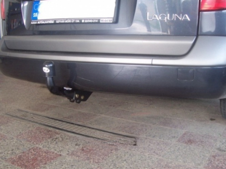 Carlig remorcare Renault Laguna 2 combi 2001-2007 marca Autohak [1]