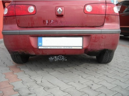 Carlig remorcare Renault Laguna 5 usi 2001 - 2007 demontabil automat cu maneta marca Autohak [2]