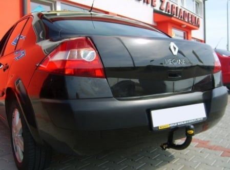 Carlig remorcare Renault Megane 2 berlina 2002-2009 marca Autohak [5]