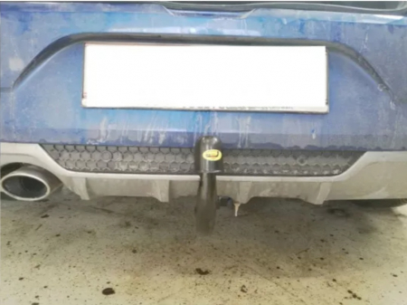 Carlig remorcare Renault Megane 4 htb dupa 2016 demontabil automat vertical marca Autohak [4]