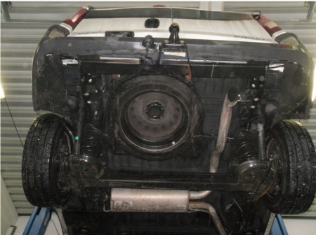 Carlig remorcare Renault Trafic duba dupa 2001 marca Autohak [1]