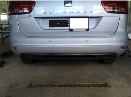 Carlig remorcare Seat Alhambra dupa 2010 demontabil automat vertical marca Autohak [10]