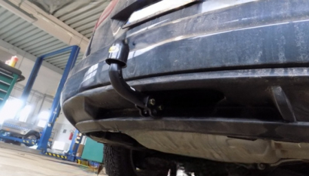 Carlig remorcare Seat Alhambra dupa 2010 marca Autohak [6]