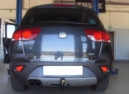 Carlig remorcare Seat Altea Freetrack dupa 2007 demontabil automat vertical marca Autohak [7]