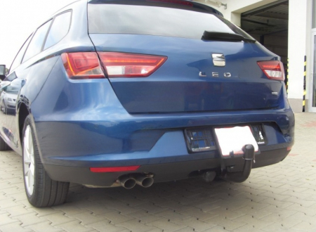 Carlig remorcare Seat Leon ST combi dupa 2013  demontabil automat vertical marca Autohak [10]