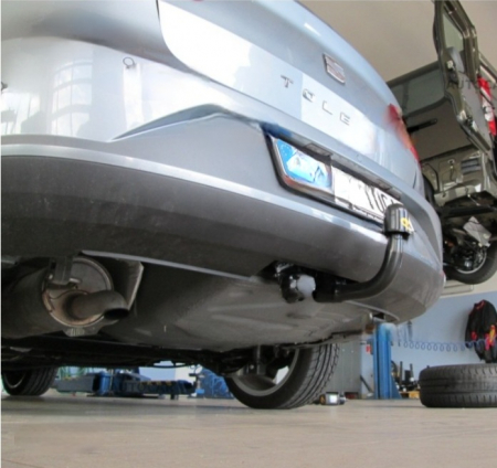 Carlig remorcare Seat Toledo 5 usi dupa 2013 demontabil automat vertical marca Autohak [3]