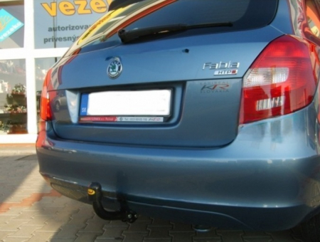 Carlig remorcare Skoda Fabia 4 usi, combi 2001-2014 marca Autohak [1]