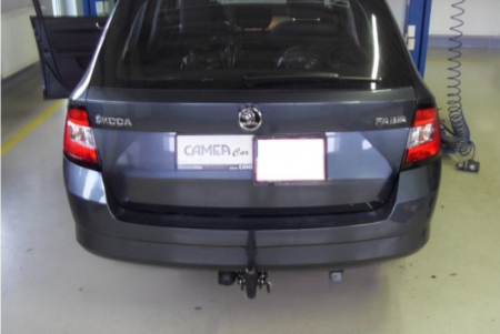 Carlig remorcare Skoda Fabia combi 2015 - 2018 demontabil automat cu maneta marca Autohak [5]