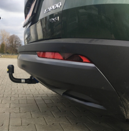 Carlig remorcare Skoda Karoq dupa 2017 demontabil automat vertical marca Autohak [4]