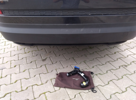 Carlig remorcare Skoda Kodiaq dupa 2017 demontabil automat vertical marca Autohak [7]