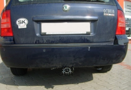 Carlig remorcare Skoda Octavia 1 4x4 1996 - 2010 demontabil automat cu maneta marca Autohak [2]