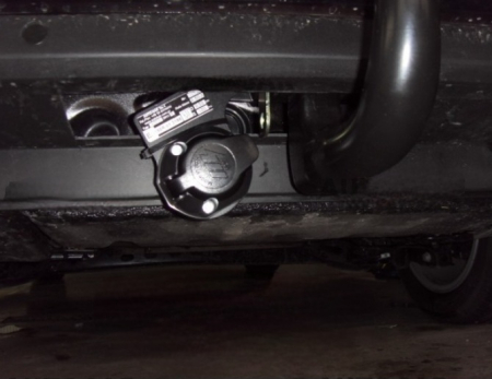 Carlig remorcare Skoda Octavia Scout 2013 - 2019 demontabil automat vertical marca Autohak [8]