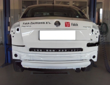Carlig remorcare Skoda Rapid dupa 2012 demontabil automat vertical marca Autohak [19]