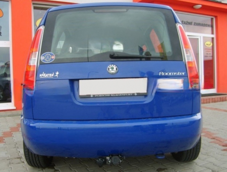 Carlig remorcare Skoda Roomster dupa 2006 demontabil automat cu maneta marca Autohak [4]