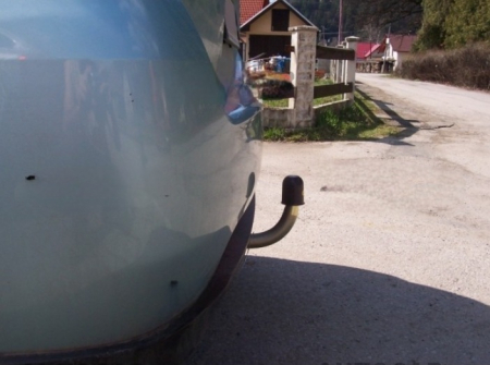 Carlig remorcare Suzuki Ignis 3/5 usi dupa 2003 demontabil automat cu maneta marca Autohak [1]