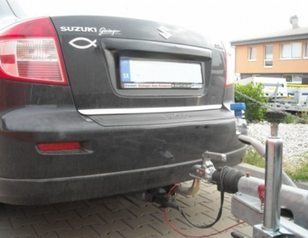 Carlig remorcare Suzuki SX4 4 usi 2006 - 2014 demontabil automat cu maneta marca Autohak [1]
