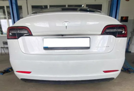 Carlig remorcare Tesla Model 3 2017 - 2023 demontabil automat vertical [1]
